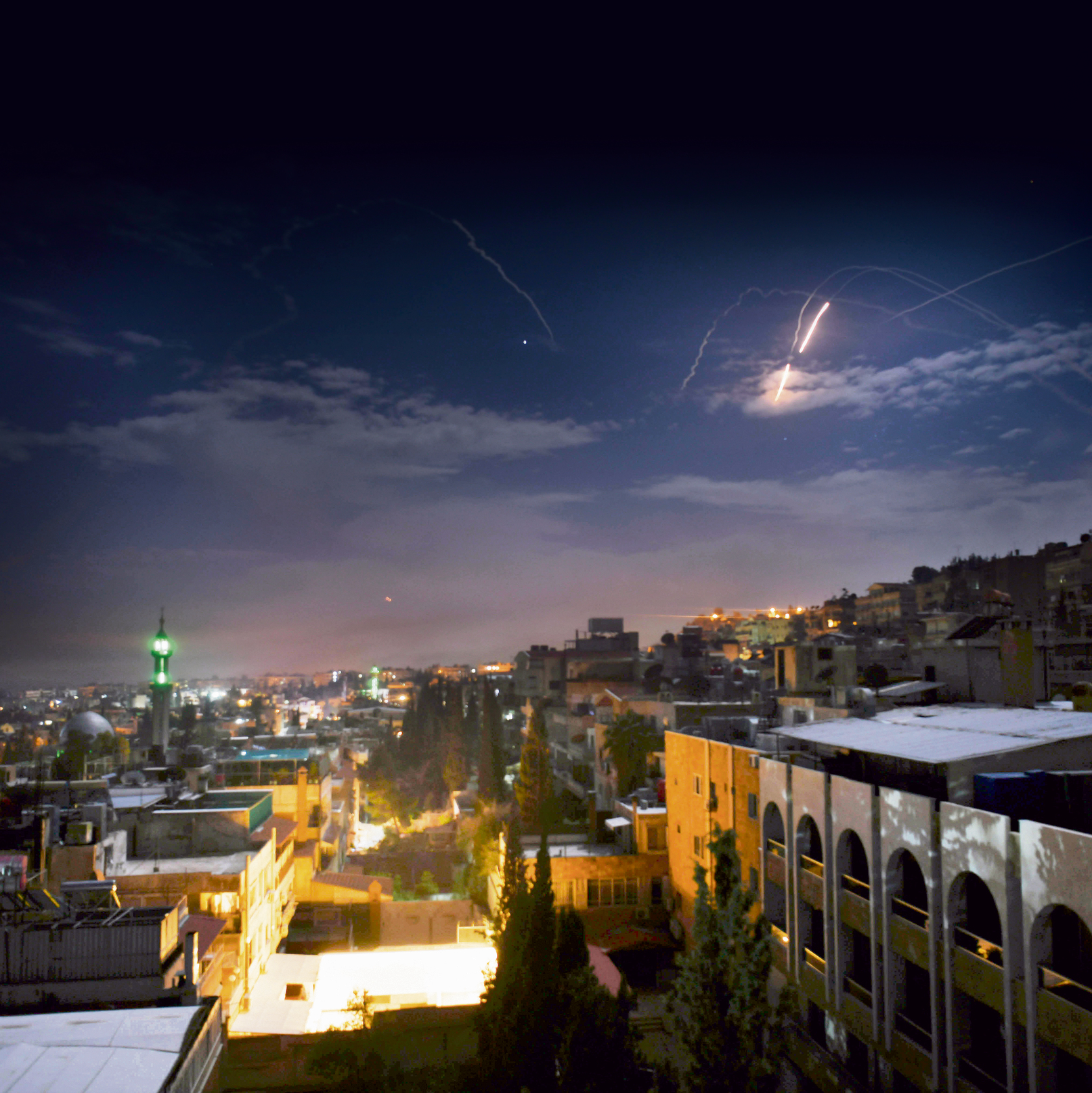 Небо над Дамаском. Фото: AFP