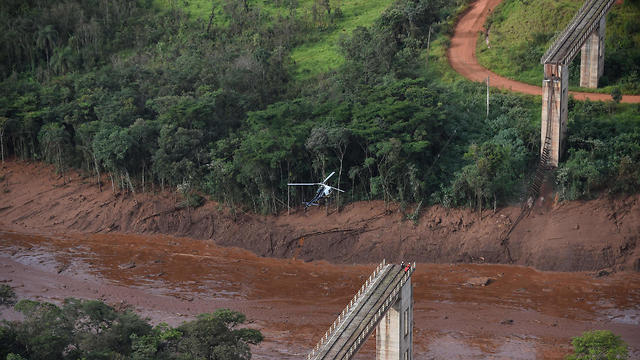 תיעוד מאזור קריסת הסכר בברזיל (צילום: AFP)