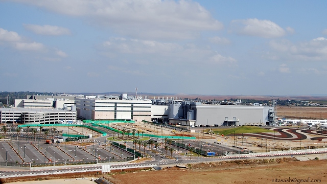   Завод Intel в Кирьят-Гате. Фото: пресс-служба компании