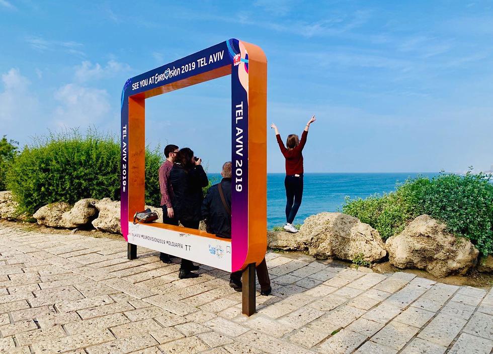תיירים בתל אביב-יפו (צילום: שירי הדר)