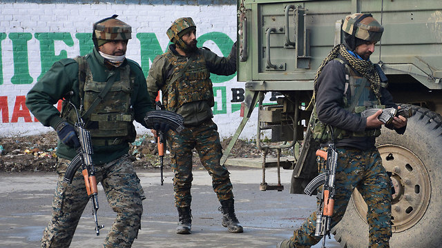 Indian soldiers in Kashmir after the recent terror attack that killed 40 Indian paramilitary police men   (Photo: Reuters)