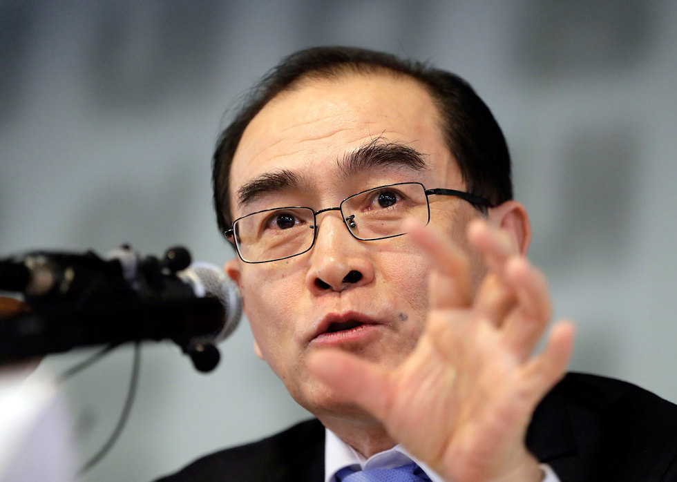 תאה יונג הו דיפלומט לשעבר מ צפון קוריאה ערק ל דרום קוריאה נגד פסגת קים ג'ונג און דונלד טראמם (צילום: AP)