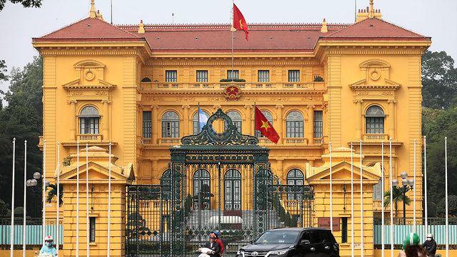 ארמון הנשיאות האנוי וייטנאם פסגת קים ג'ונג און דונלד טראמם (צילום: EPA)