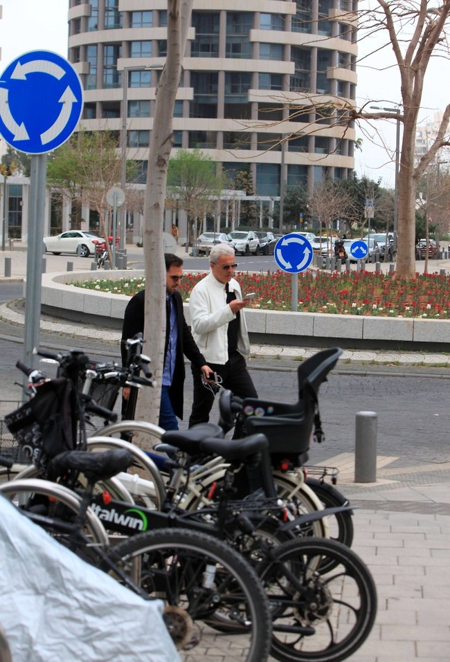 הרבה זמן לא התראינו. קובי פרץ (צילום: מוטי לבטון) הרבה זמן לא התראינו. קובי פרץ (צילום: מוטי לבטון)