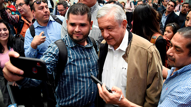 מקסיקו טיסה של ה נשיא אנדרס מנואל לופס אוברדור  (צילום: AFP)