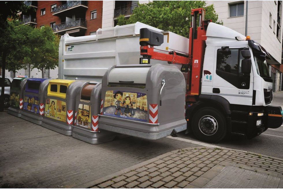 משאית פינוי האשפה רובוטית  (צילום: באדיבות חברת חן המקום)