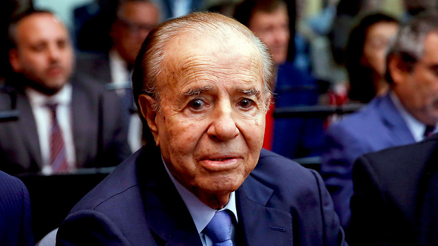 קרלוס מנם נשיא ארגנטינה לשעבר  (צילום: AP)