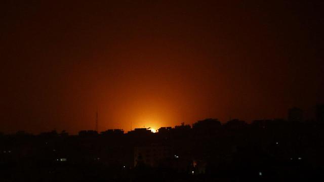Газа под ударами ВВС ЦАХАЛа. Фото: AFP