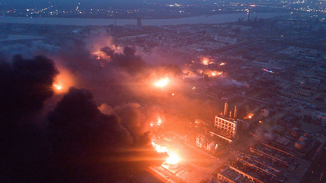 פיצוץ מפעל כימיקלים במזרח סין (צילום: רויטרס)