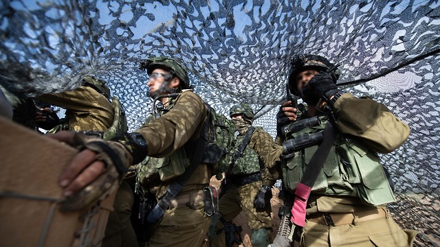 IDF troops at Gaza border (Photo: IDF Spokesman)