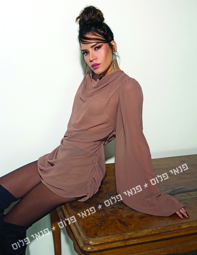 היו תקופות שלא היה לה אוכל במקרר. דדון (צילום: תום מרשק) היו תקופות שלא היה לה אוכל במקרר. דדון (צילום: תום מרשק)