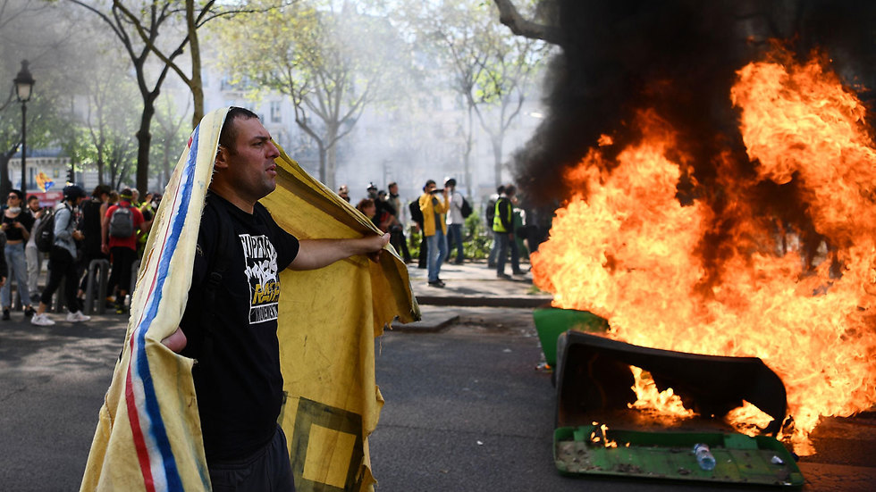 הפגנות פריז האפודים הצהובים מחאה הפגנה (צילום: AFP )
