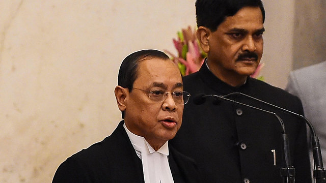הודו רנג'ן גוגוי נשיא בית המשפט העליון של הודו טענות ל תקיפה מינית (צילום: AFP)