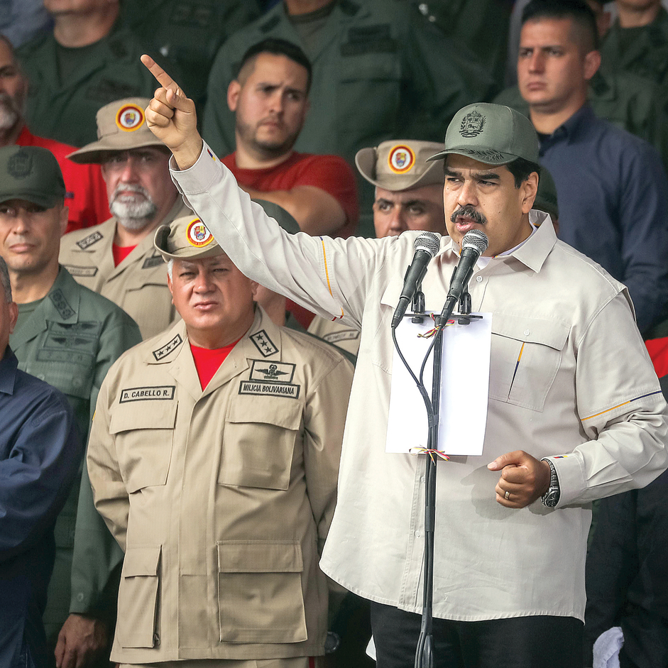 נשיא ונצואלה ניקולאס מאדורו באירוע תמיכה בשלטון. התושבים מכנים את הרעב הכבד "דיאטת מאדורו"