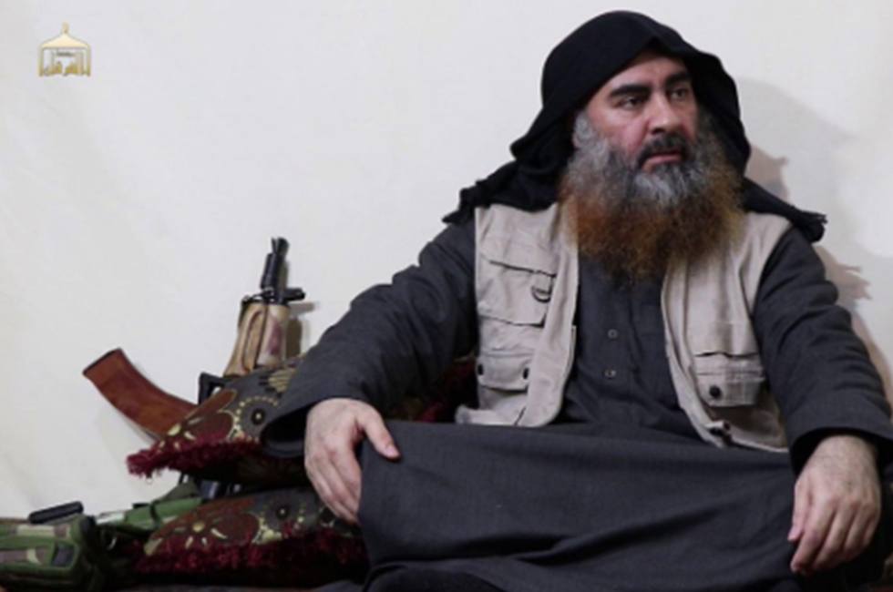 אבו בכר אל בגדדי מנהיג דאעש תיעוד חדש ()