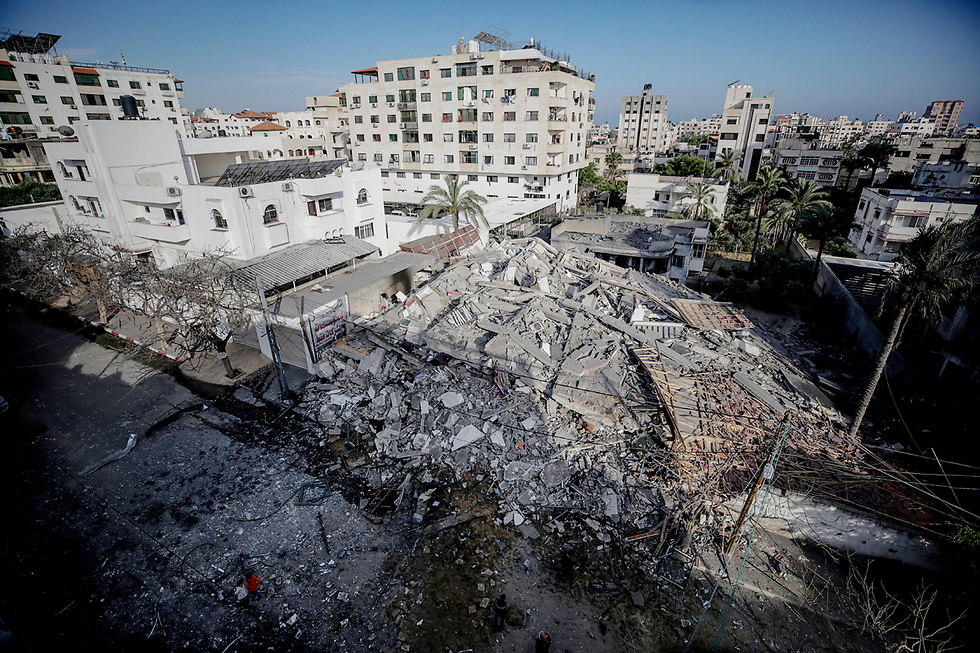 Multi-storey building flattened in Gaza after IDF strike (Photo: EPA)
