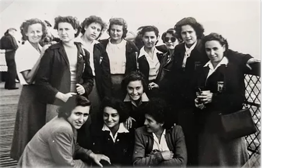 נבחרת ישראל בכדורסל נשים 1950 (צילום: היכל התהילה- כדורסל נשים)