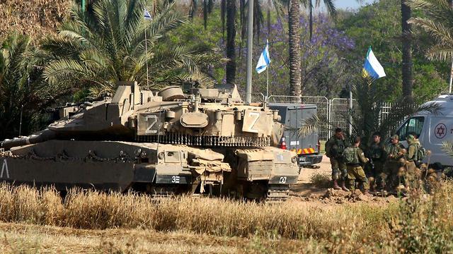 IDF troops along the Gaza border (Photo: Roee Idan) (Photo: Roee Idan)