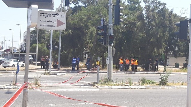 חשד לדליפת גז בצומת חלוצי התעשייה-יגאל ידין בחיפה (צילום: המשרד להגנת הסביבה)