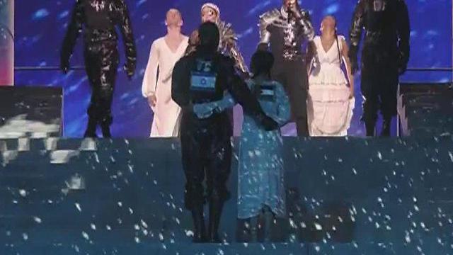 Фрагмент выступления Мадонны на сцене Евровидения в Тель-Авиве. Фото: КАН 