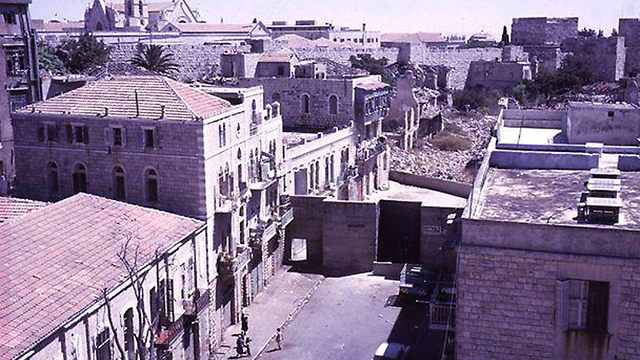 רחוב ממילא ירושלים לפני מלחמת ששת הימים (צילום: פרופ' יהודה לפידות)