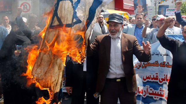 יום אל קודס יום ירושלים העולמי טהרן איראן (צילום: AFP)