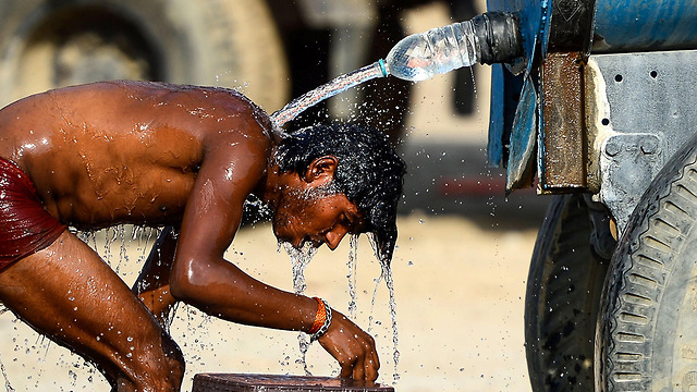 הודו גל חום קיצוני אמריטסאר (צילום: AFP)