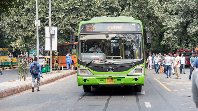 הודו אוטובוסים חינם נשים (צילום: shutterstock)