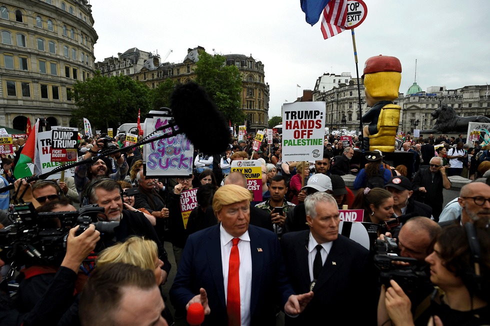 הפגנה נגד דונלד טראמפ לונדון בריטניה (צילום: רויטרס)