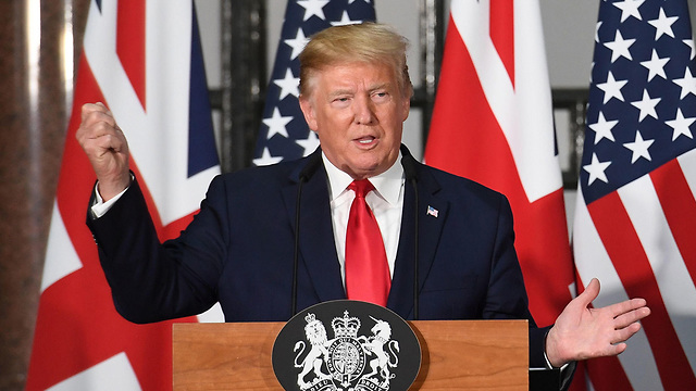 דונלד טראמפ פגישה עם תרזה מיי בריטניה לונדון (צילום: AFP)