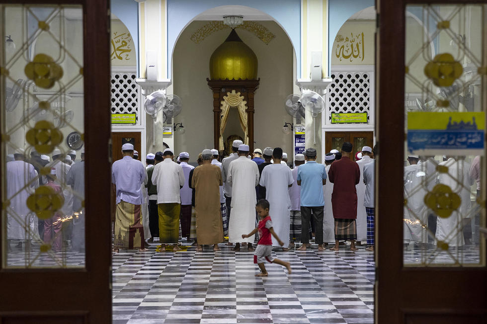 Eid al Fitr at a mosque in Indonesia