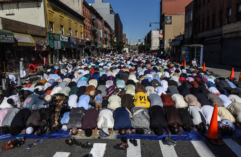 Eid al Fitr at Brooklyn's Masjid al Taqwa, NY