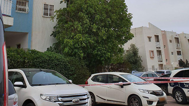 נערה נהרגה מנפילה מבניין בבאר שבע  (צילום: אילנה קוריאל)