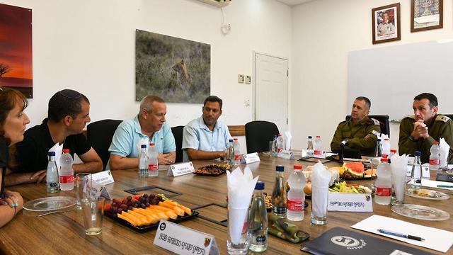 IDF generals meet with local leaders in the south