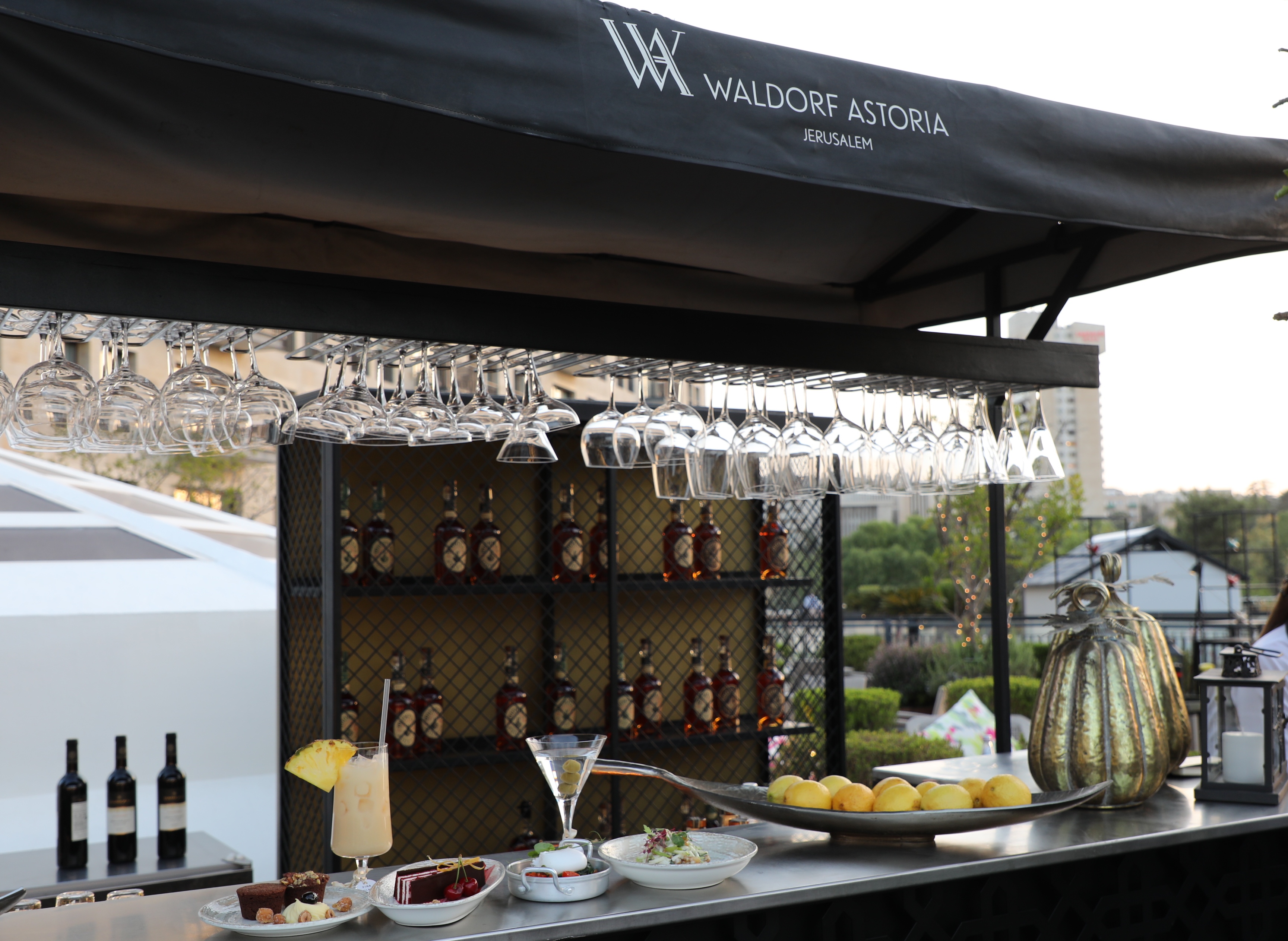 Garden Terrace Waldrof (Photo: Courtesy Hilton Hotels) 