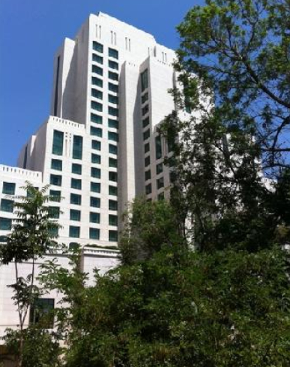 מלון ארבע העונות דמשק סוריה סאמר פוז ()