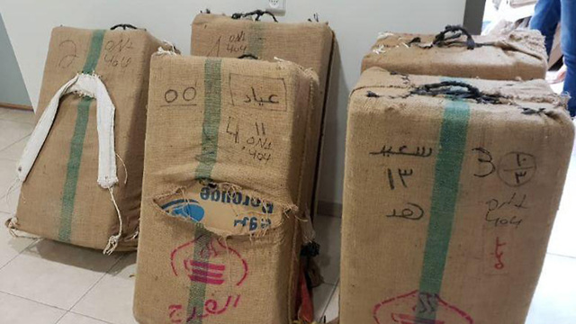תפיסת סמים בגבול מצרים (צילום: דוברות המשטרה)