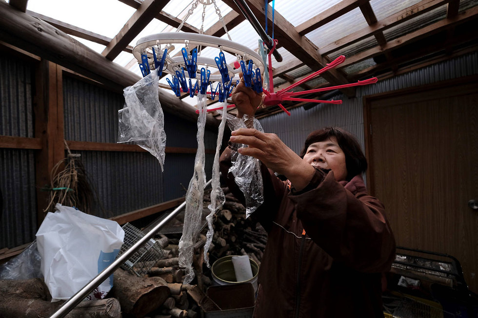 ה עיירה קמיקאטסו יפן מחזור אשפה פסולת זבל (צילום: AFP)