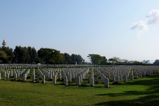 Британское военное кладбище в Рамле. Фото: Леон Левитас