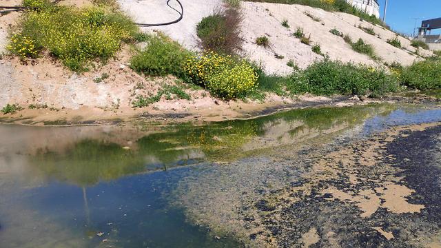 Waste water is spilling across into Israel from Gaza