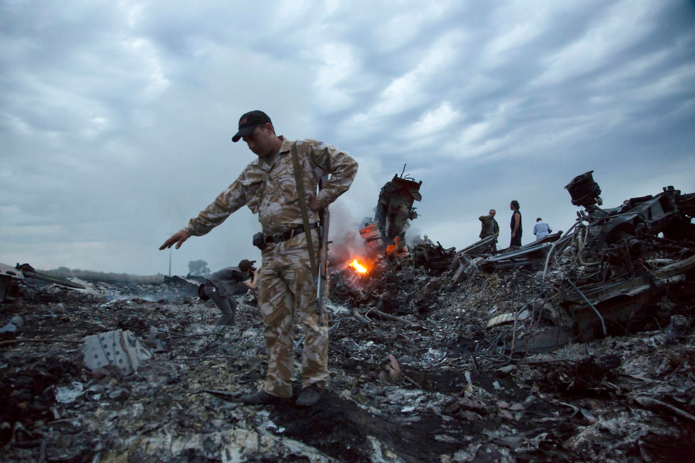 התרסקות מטוס נוסעים של מלזיה איירליינס אוקראינה 2014 (צילום: AP)