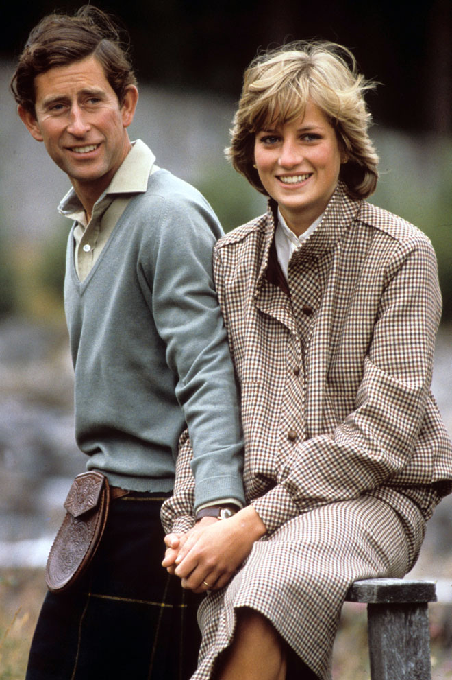 הוטלה באחת אל עולם הגינונים הנוקשים של המלוכה הבריטית. דיאנה והנסיך צ'ארלס, 1981 (צילום: rex/asap creative)