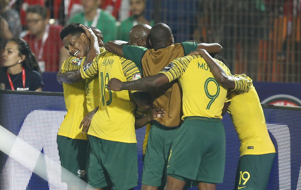 נבחרת דרום אפריקה  (צילום: AP)