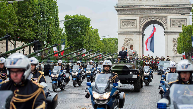 יום הבסטיליה צרפת פריז (צילום: AFP)