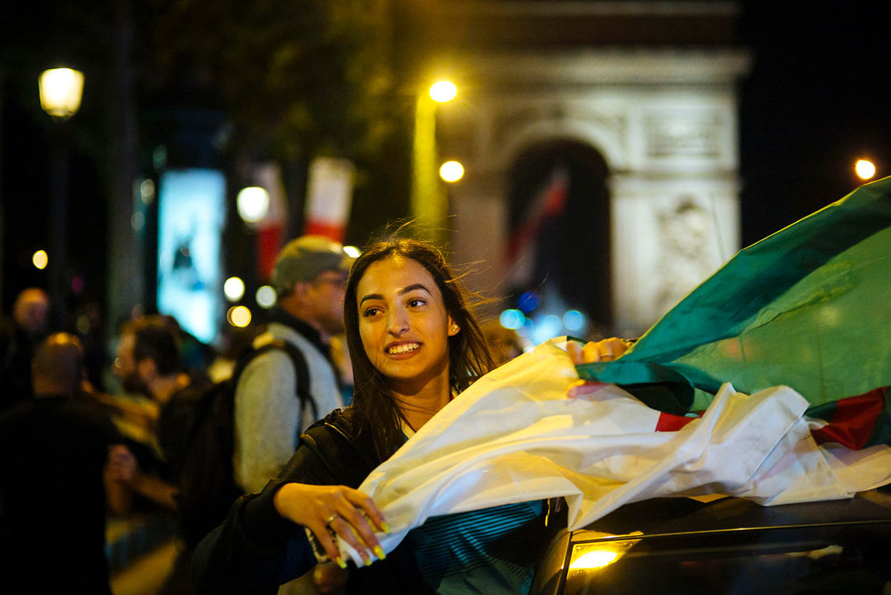 פריז צרפת חגיגות אחרי הניצחון של נבחרת אלג'יריה (צילום: AP)