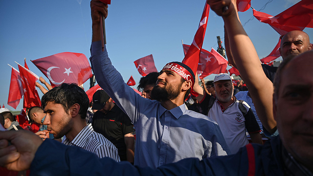 נשיא טורקיה רג'פ טאיפ ארדואן 3 שנים לניסיון ה הפיכה  (צילום: AFP)