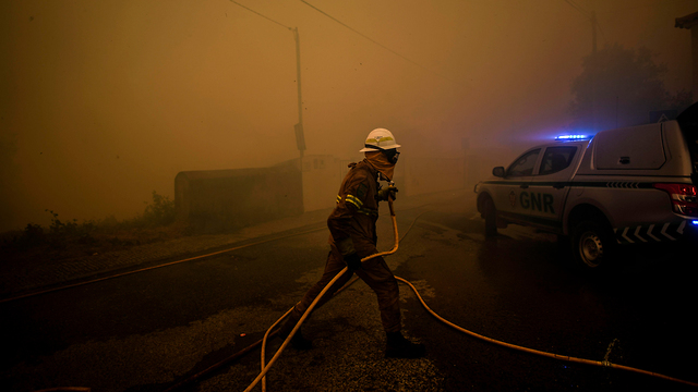 שריפות  שריפה  פורטוגל (צילום: AFP)