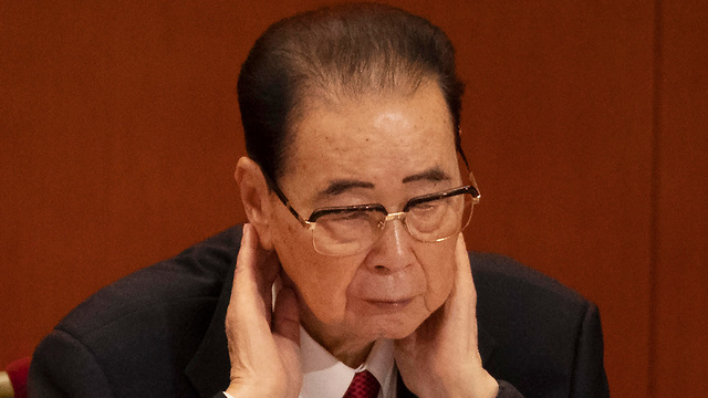 לי פנג הקצב מבייג'ינג ראש ממשלת סין לשעבר מת (צילום: EPA)