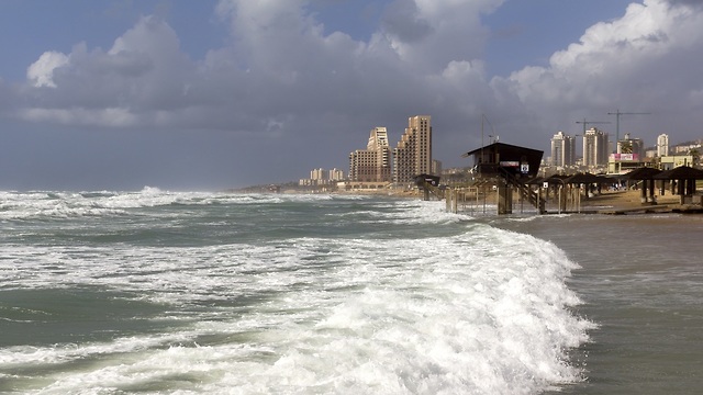 החופים בדרום חיפה (צילום: shutterstock)