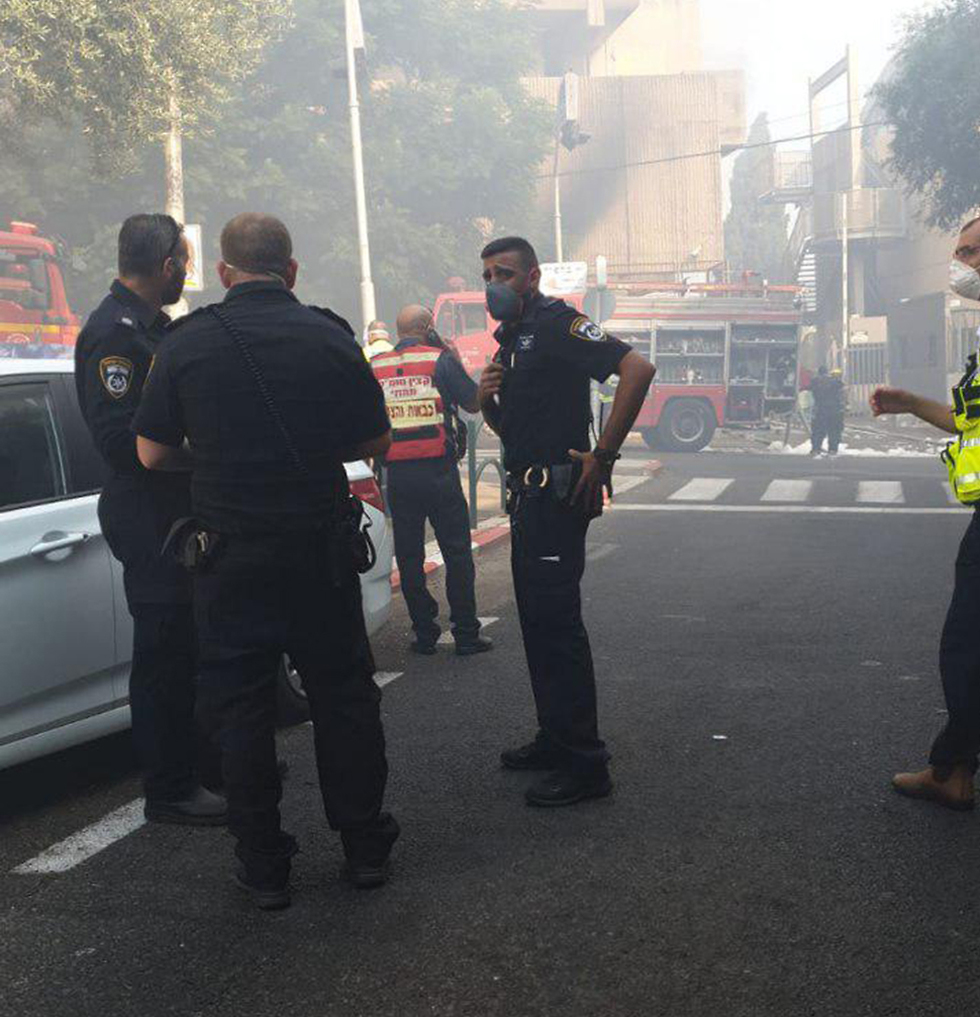  מקום השריפה בחיפה (צילום: דוברות משטרת ישראל)